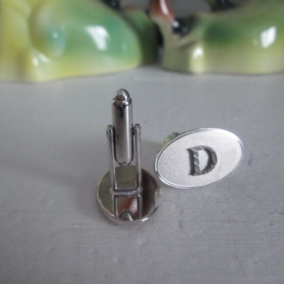 Vintage Cufflinks Oval Monogrammed D Diamond Cut Silver tone - Picture 4 of 4